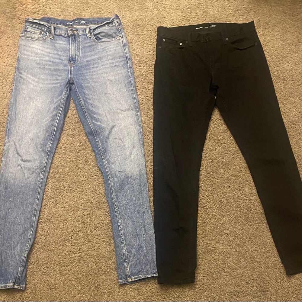 2 Men’s old navy relaxed slim taper built in flex